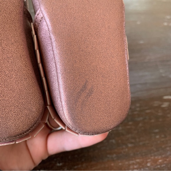 💙3/$12 Pink Glitter Moccasins 6-9 Months - Picture 8 of 8